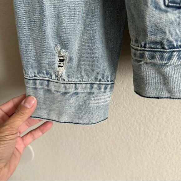 Ava + Kris Jane Denim Fur Collar Oversized Jacket Size Medium - Picture 9 of 14